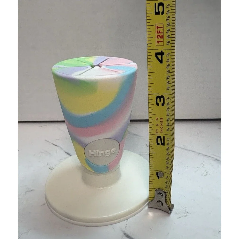 Tweexy Hinge Untippable Nail Polish Holder, Fingernail Painting Tools